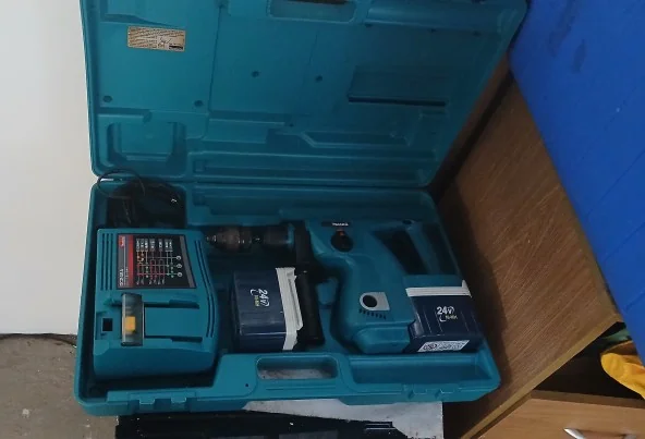 Perceuse Makita