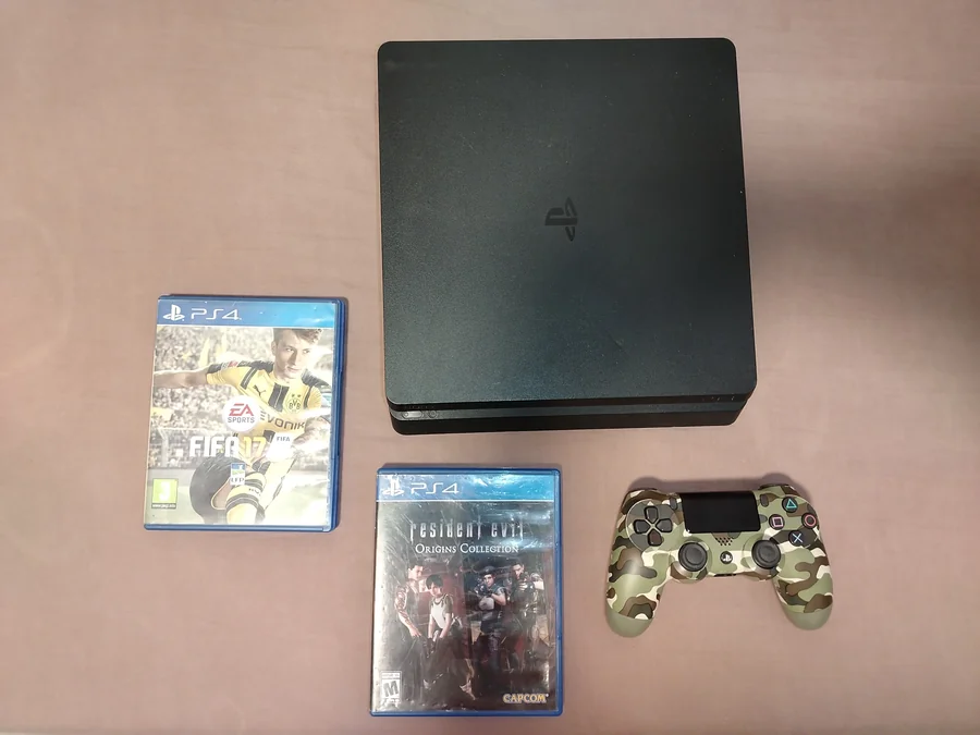 Vente d'une PlayStation 4 Slim