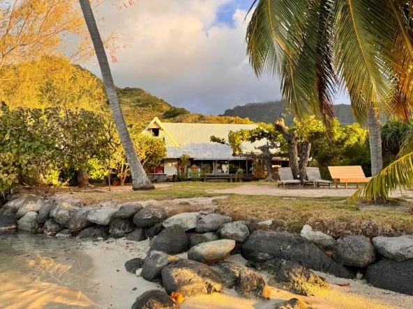 Belle maison b de mer Moorea près golf, dégressif, max 12 p, min 2 nuits tarif/nuit