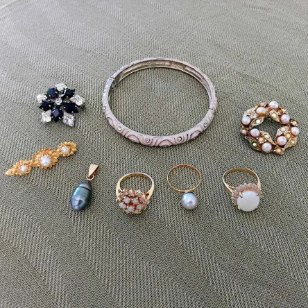 LOT DE BIJOUX