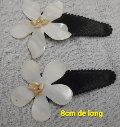 Av barrettes à cheveux