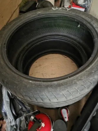 Pneu