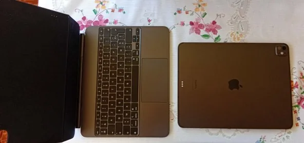 NEUFS IPAD PRO M4+CLAVIER+IMPRIMANTE+ACESSOIRES