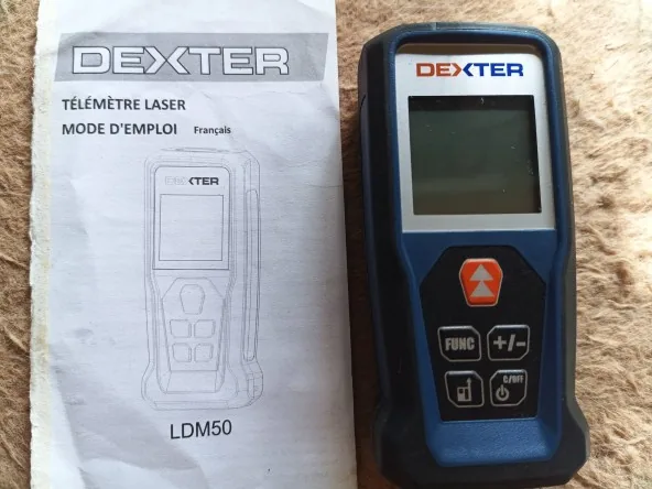 Vend a Moorea Télémètres laser "Dexter" pour mesurer  les distances et surface
