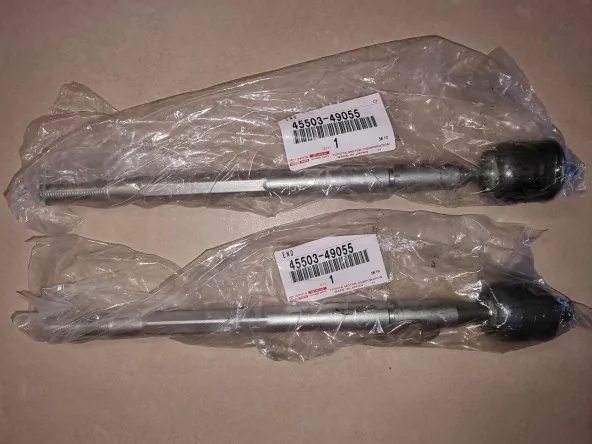 A vendre biellettes de barre stabilisatrice Référence Toyota 45503-49055