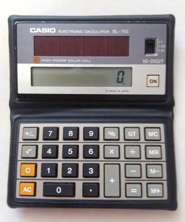 CALCULATRICE ELECTRONIQUE SOLAIRE