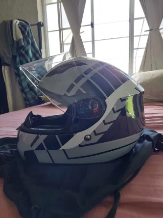 A vendre casque benelli taille M