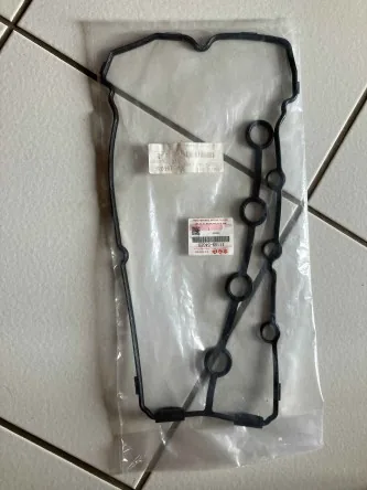 A vendre 1 joint origine Neuf pour cache culbuteur Suzuki SX4 Réf. 11189-54GE0