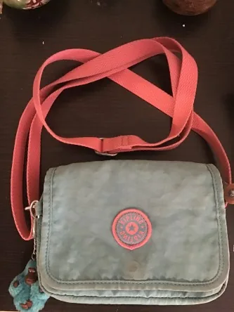 Sacoche bandoulière Kipling 16x19x4 cms
