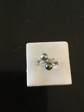 Bague toi et moi argent et 2 jolies perles