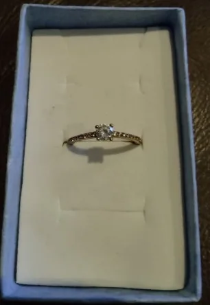 Bague en plaqué or, zircon et brillants taille 56