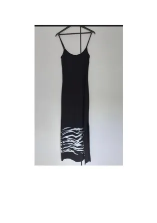 Robe longue fendue