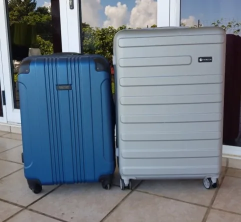 Valises marque Kenneth Cole et Horizon