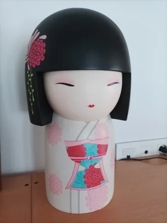 Kimmidoll