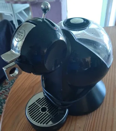 DOLCE GUSTO CAFETIERE