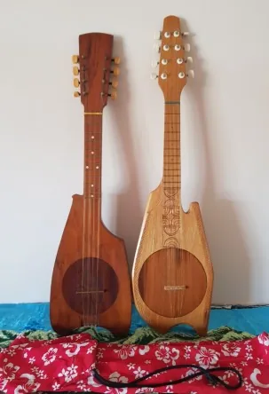 Ukulélé tahitien 8 cordes