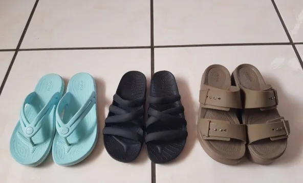 Crocs neuves T37