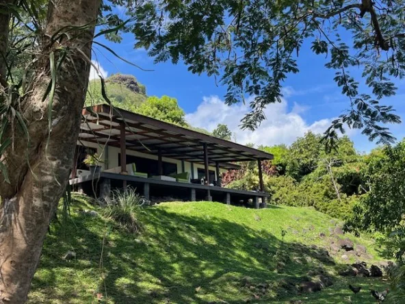 MAGNIFIQUE MAISON F4 A LOUER - MOOREA