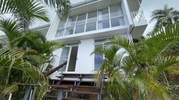 PIRAE HAUTEUR VUE APPARTEMENT DUPLEX F3 JARDIN PRIVATIF - LA21026