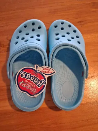 Crocs neuves taille 35