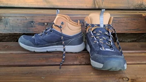 Chaussures rando imperméables et chaudes 4 500 FCFP